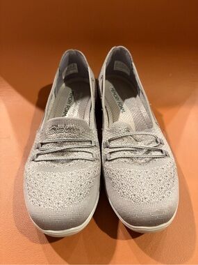 Skechers Women's Light Gray Knit Slip-On Loafers